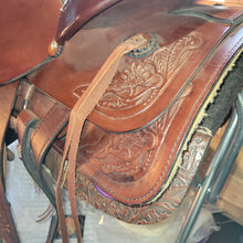 Load image into Gallery viewer, Roper Saddle By American Saddlery